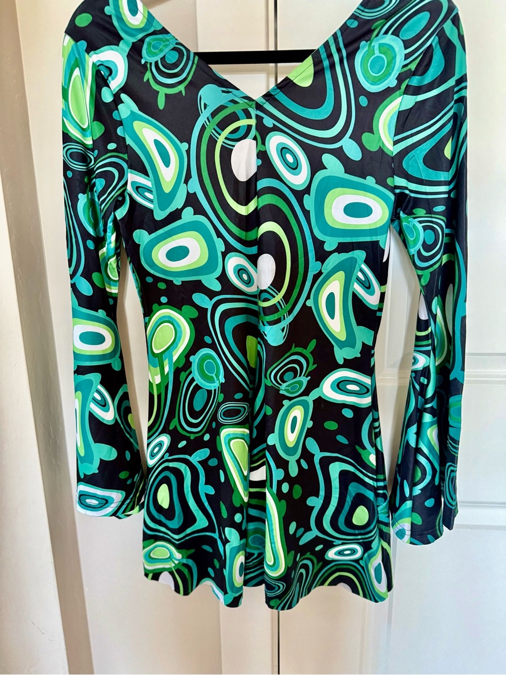 Vibrant Green & Teal Swirl Long Sleeve Tunic